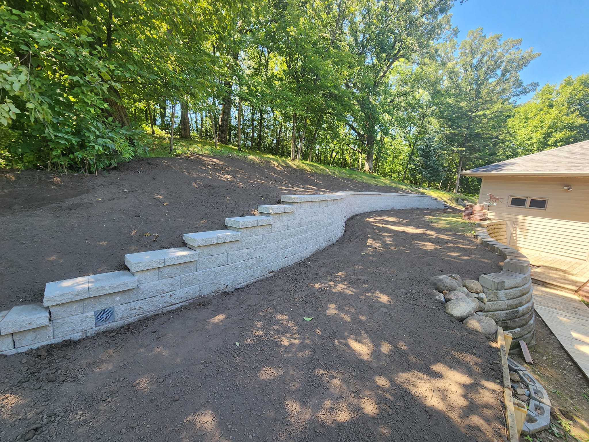 retaining wall